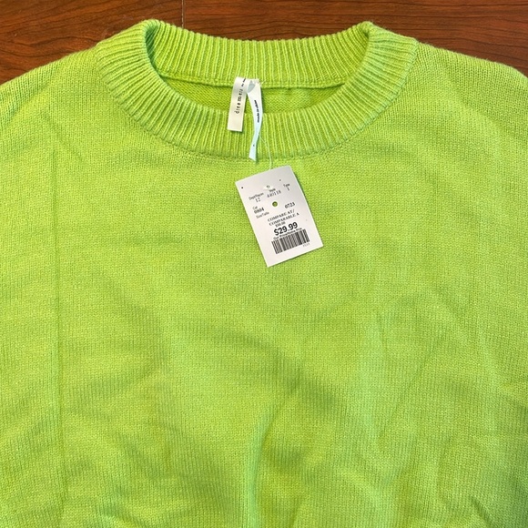 NWT Dreamers Green Knit Cropped Crewneck Sweater Top - Picture 4 of 9